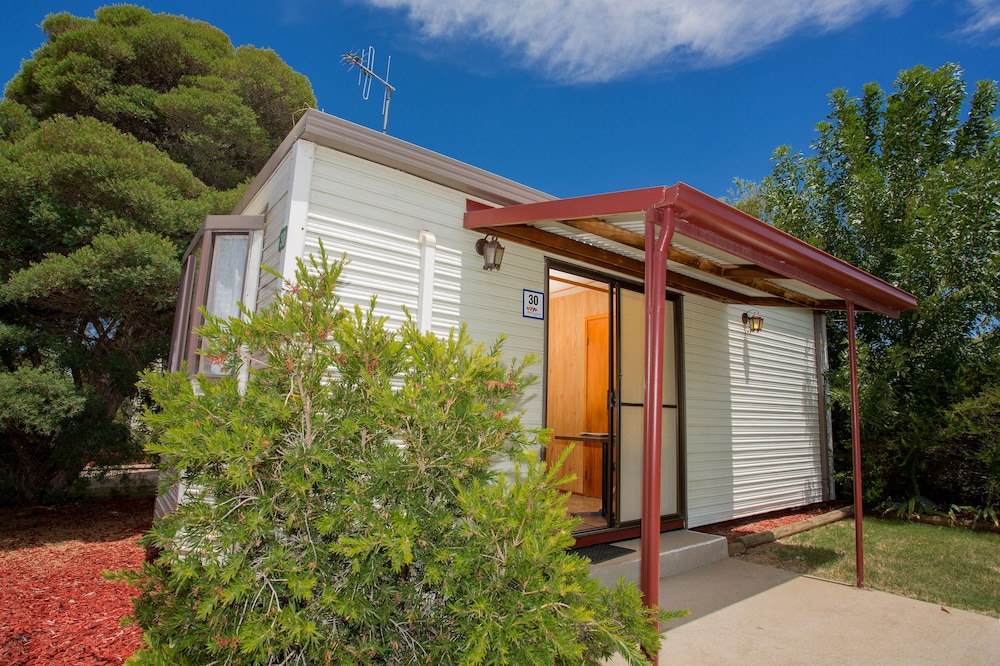 Big4 Shepparton Park Lane Holiday Park 4/41