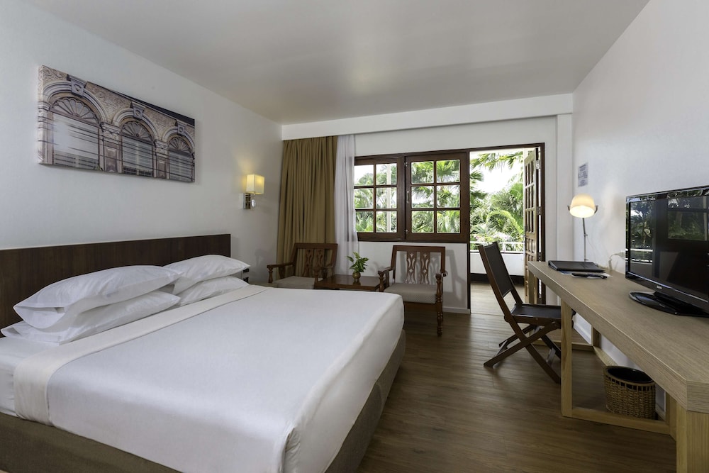 Best Western Phuket Ocean Resort 11/50