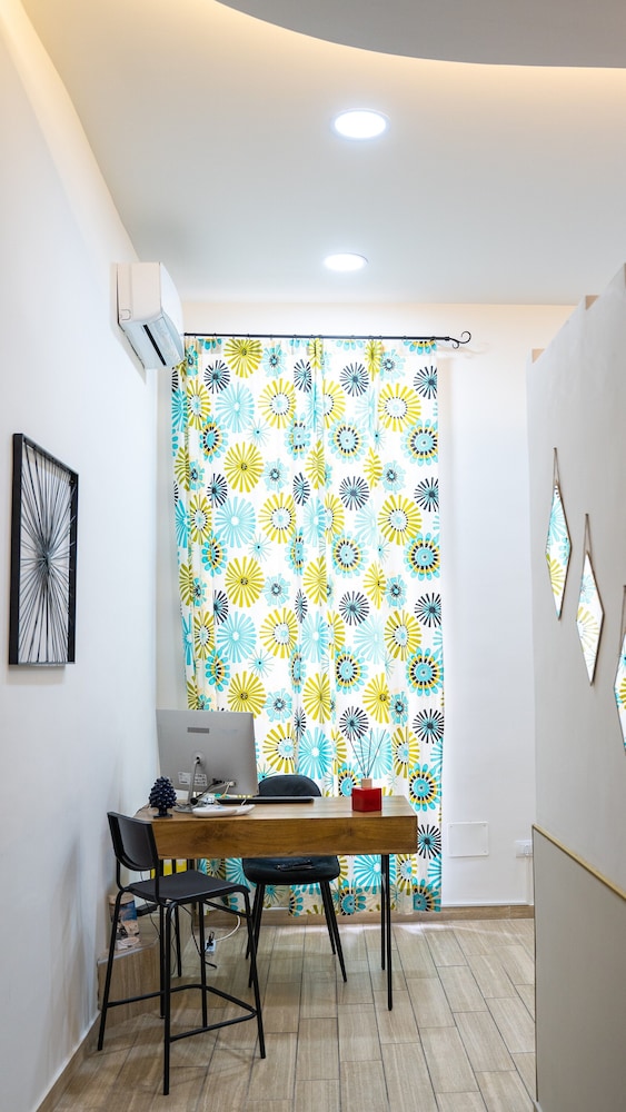 Napoli City Rooms 44/49
