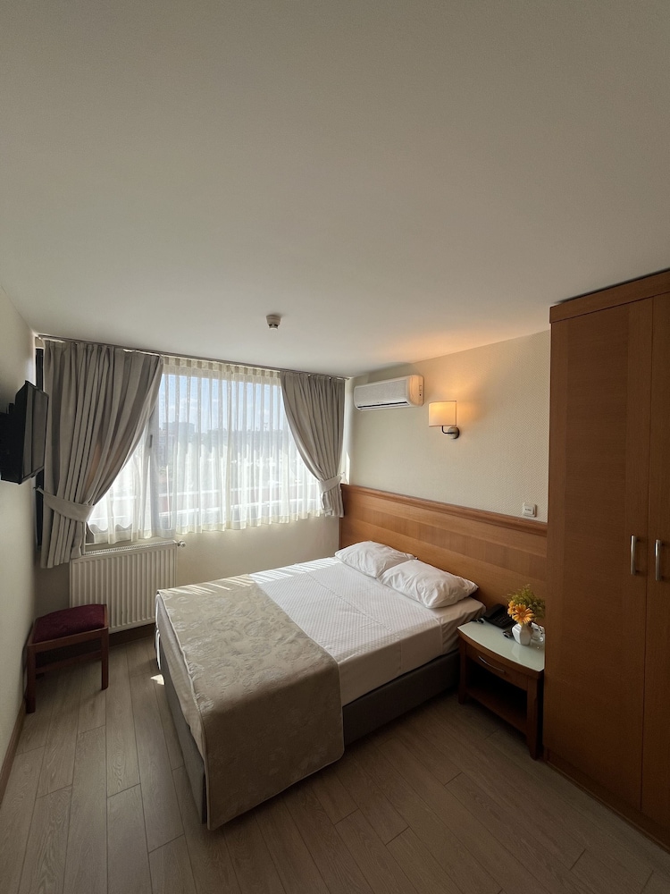 Yavuz Otel 33/49
