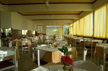 Sabina Hotel 34/53