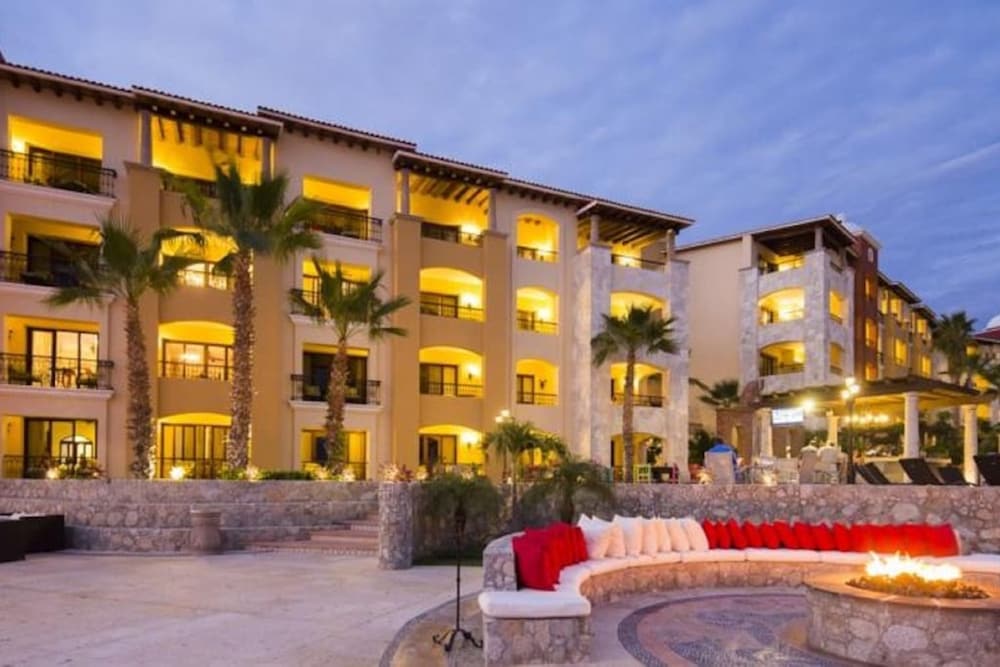 2 Bd Family Suite At Cabo San Lucas 1/50