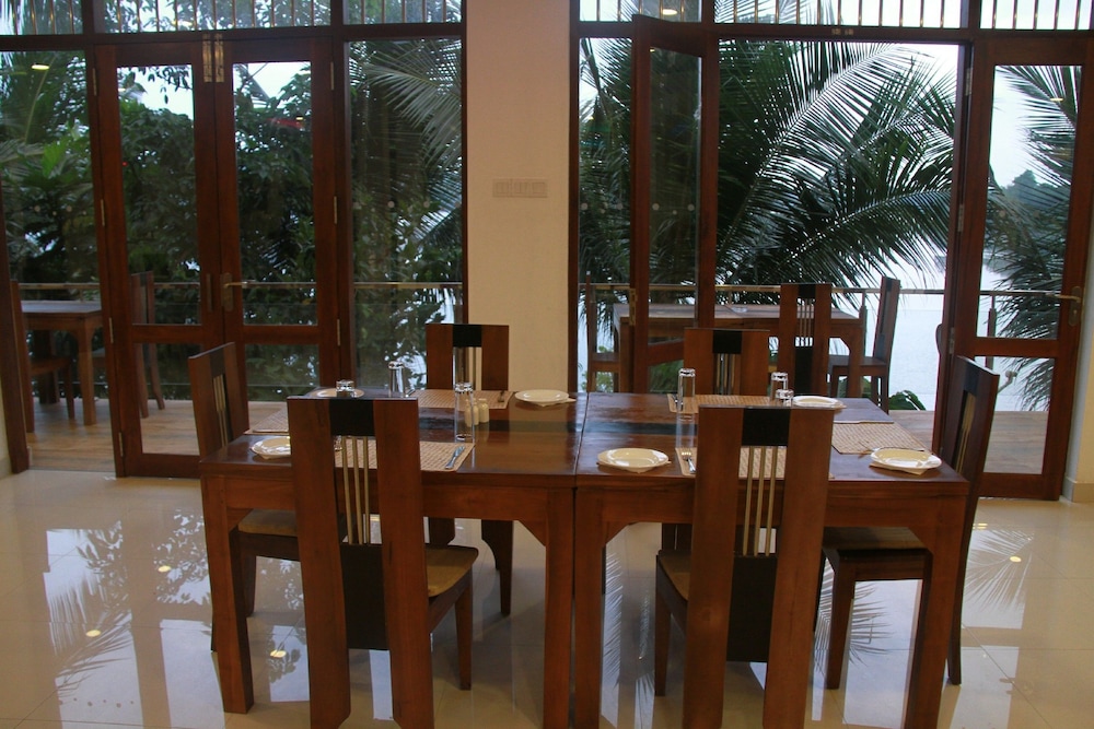 Sanu Lagoon Resort & Spa 16/37