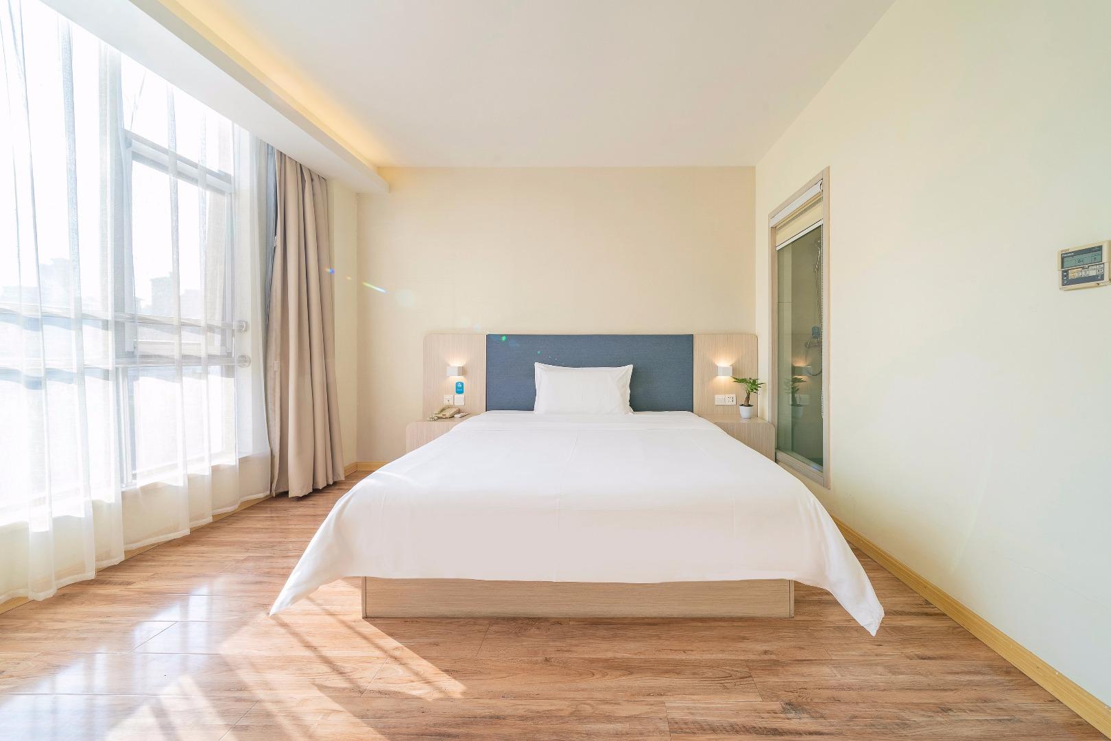 Hanting Hotel Shanghai Wujiaochang 8/27