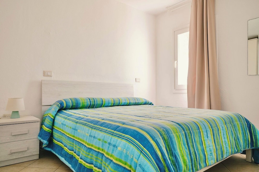 2 BEDROOMS, APARTMENT