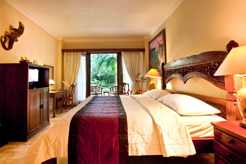 Hotel Kumala Pantai 29/75