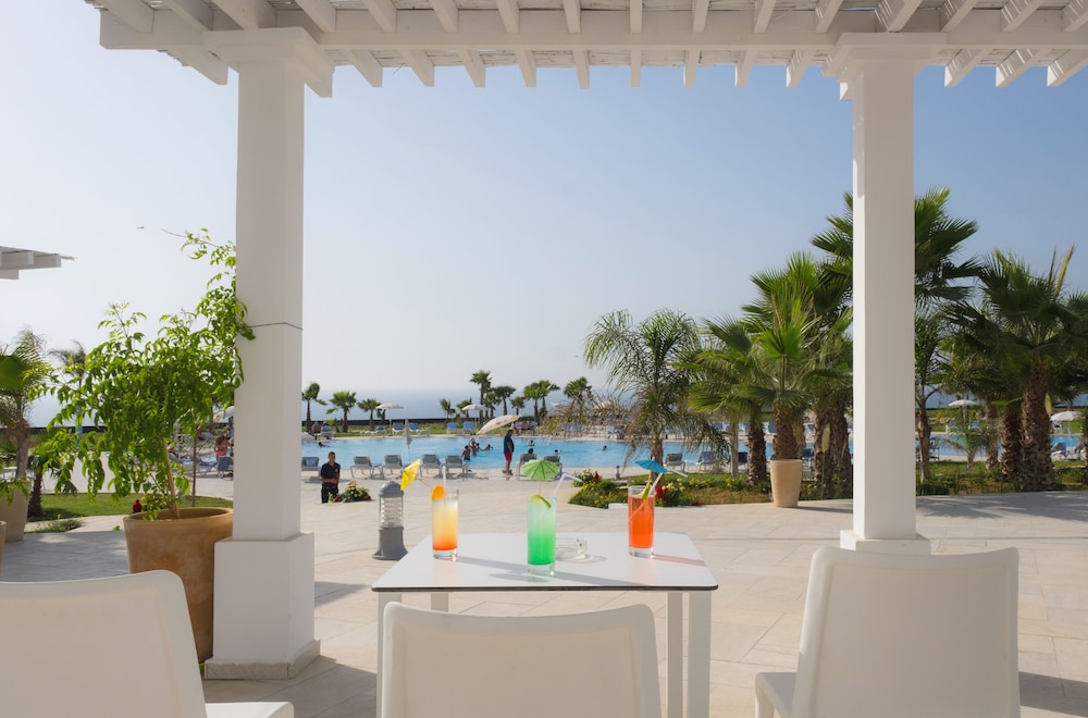 Lixus Beach Resort 4 60/74