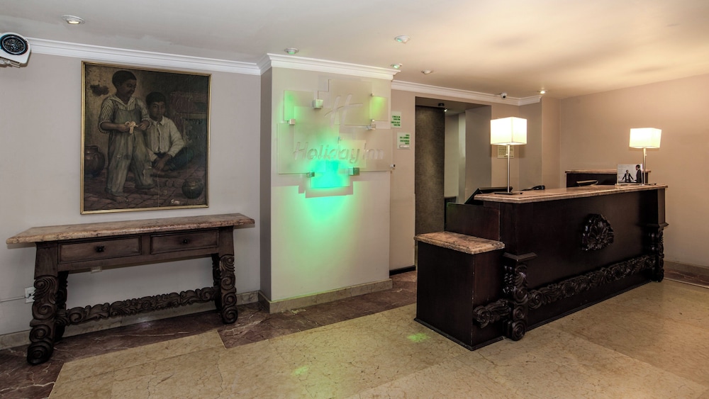 Holiday Inn Suites Mexico Zona Reforma An Ihg Hotel 5/50