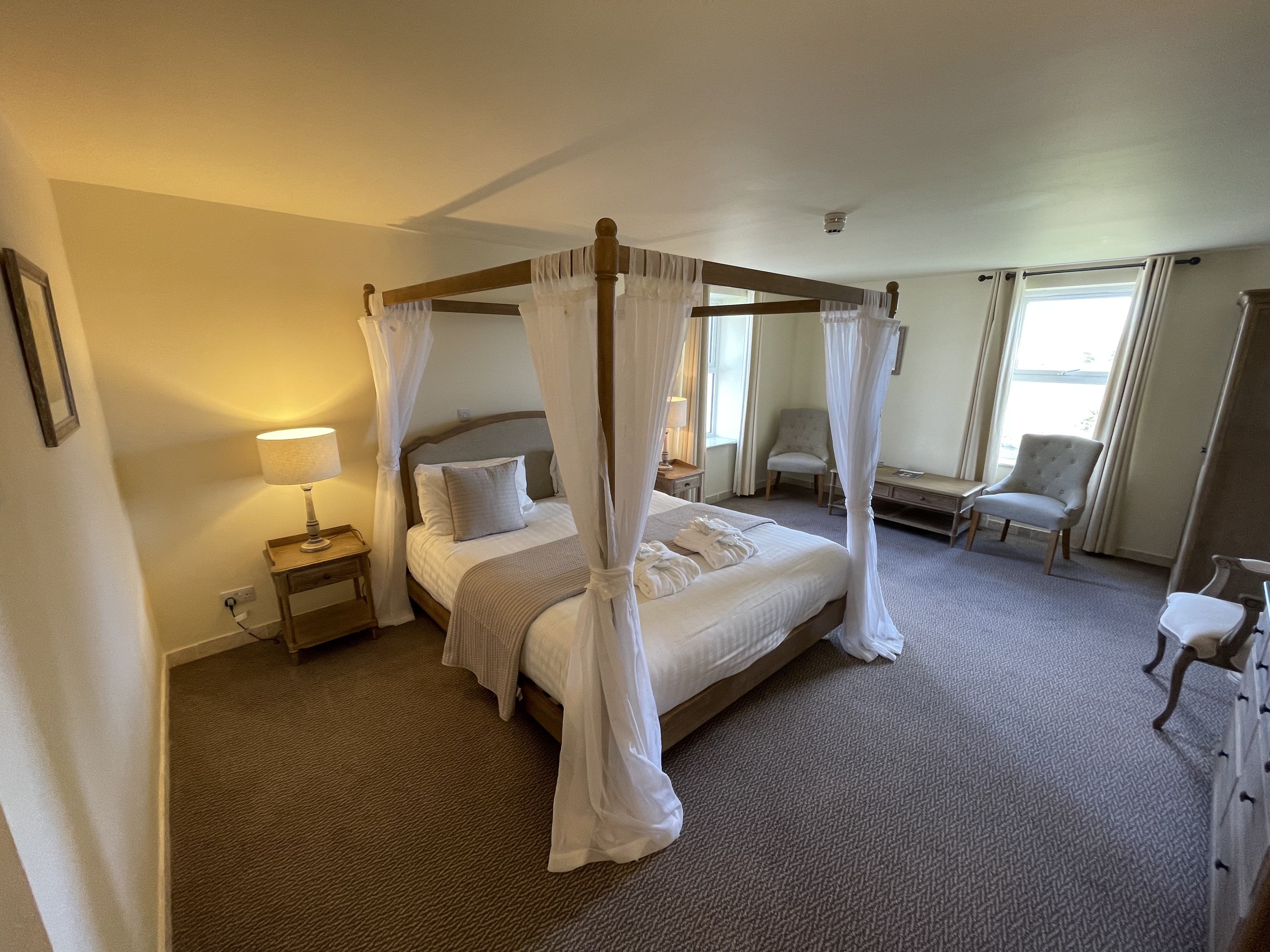 Comis Hotel and Golf Resort 16/50