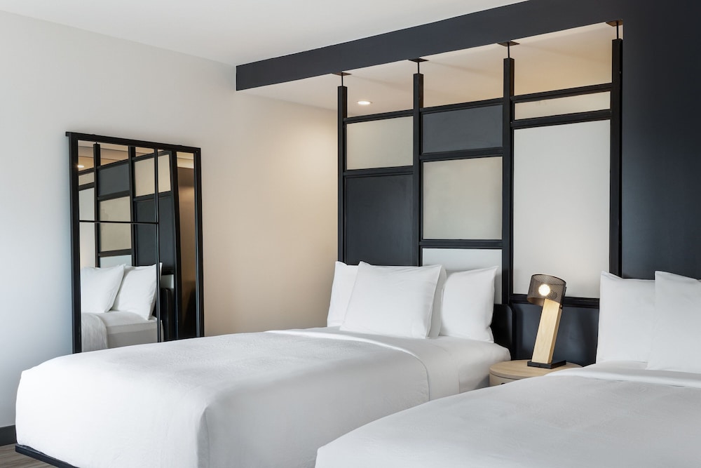 Aloft San Pedro Sula 13/50