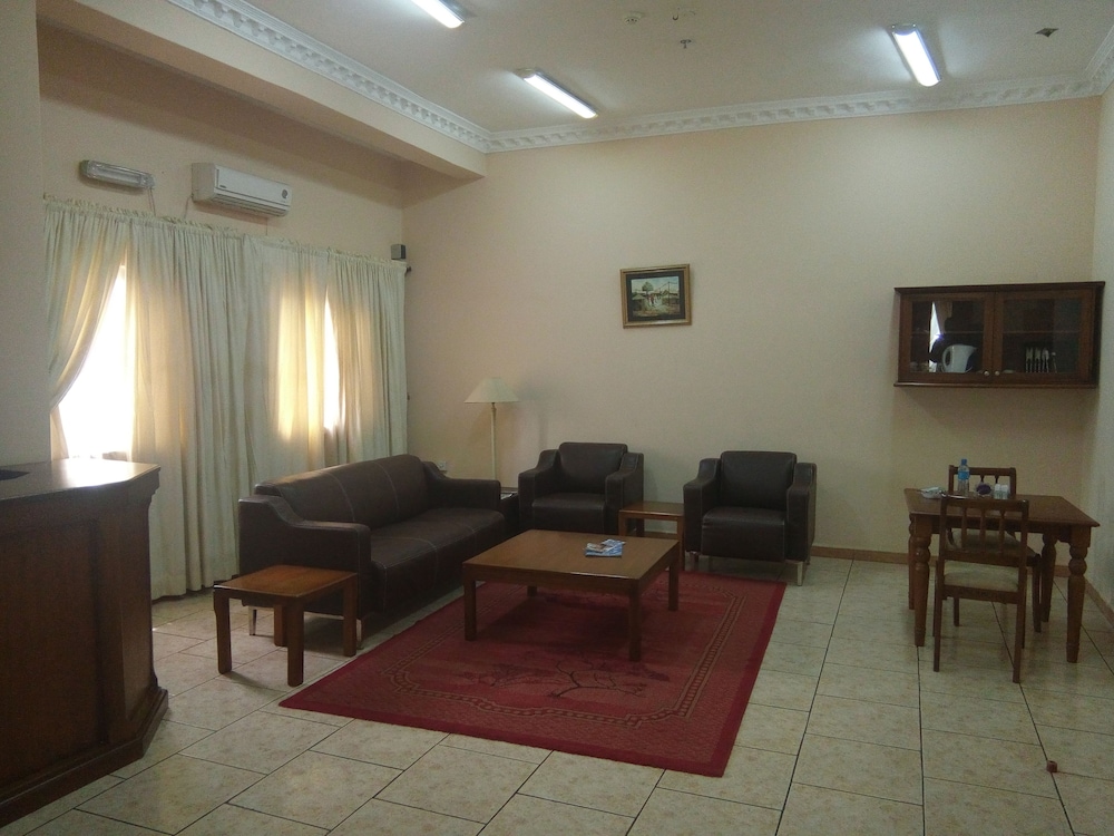 Asaa Pyramid Hotel 13/19