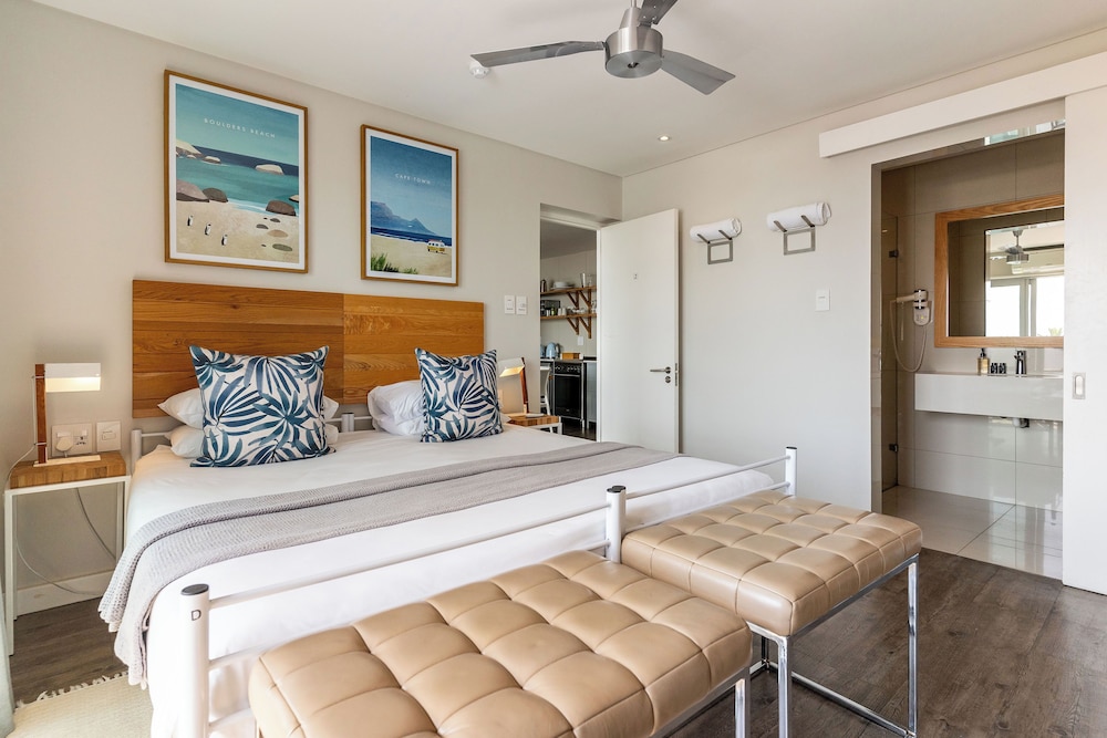 Camps Bay Village 20/50