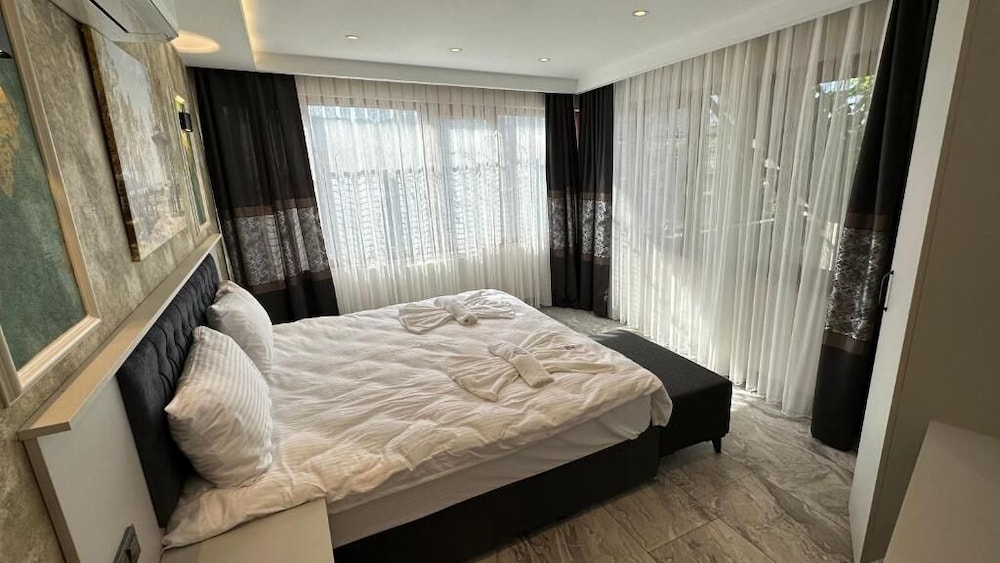 Mar Boutique Apartment 20/33