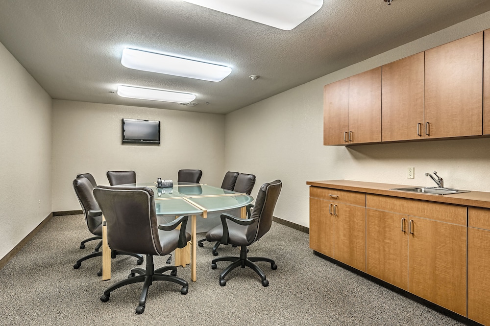 Candlewood Suites Oak Harbor 36/47