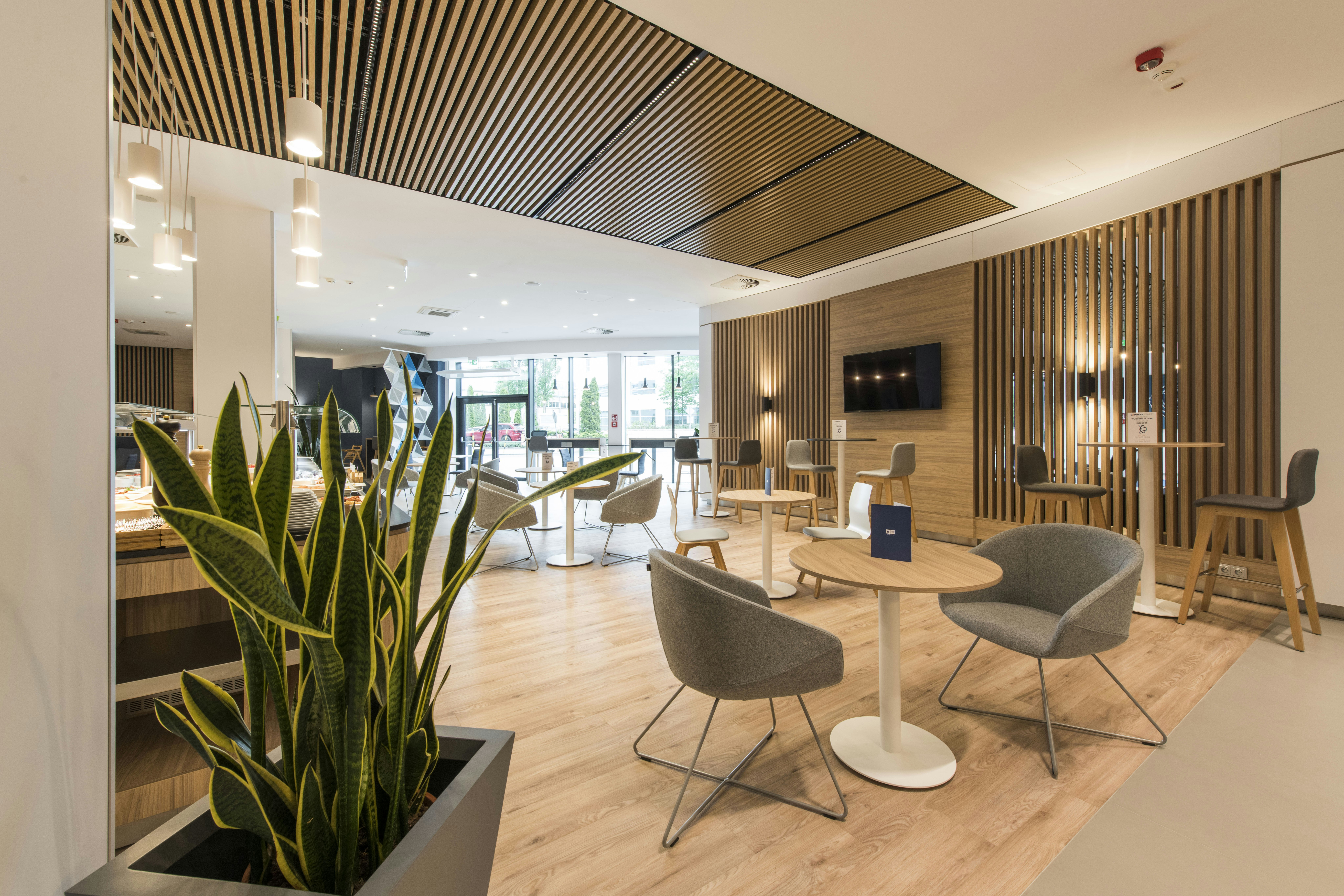 Holiday Inn Express Warsaw - Mokotow 23/56