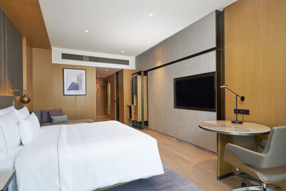 The Westin Zhongshan Guzhen 16/40