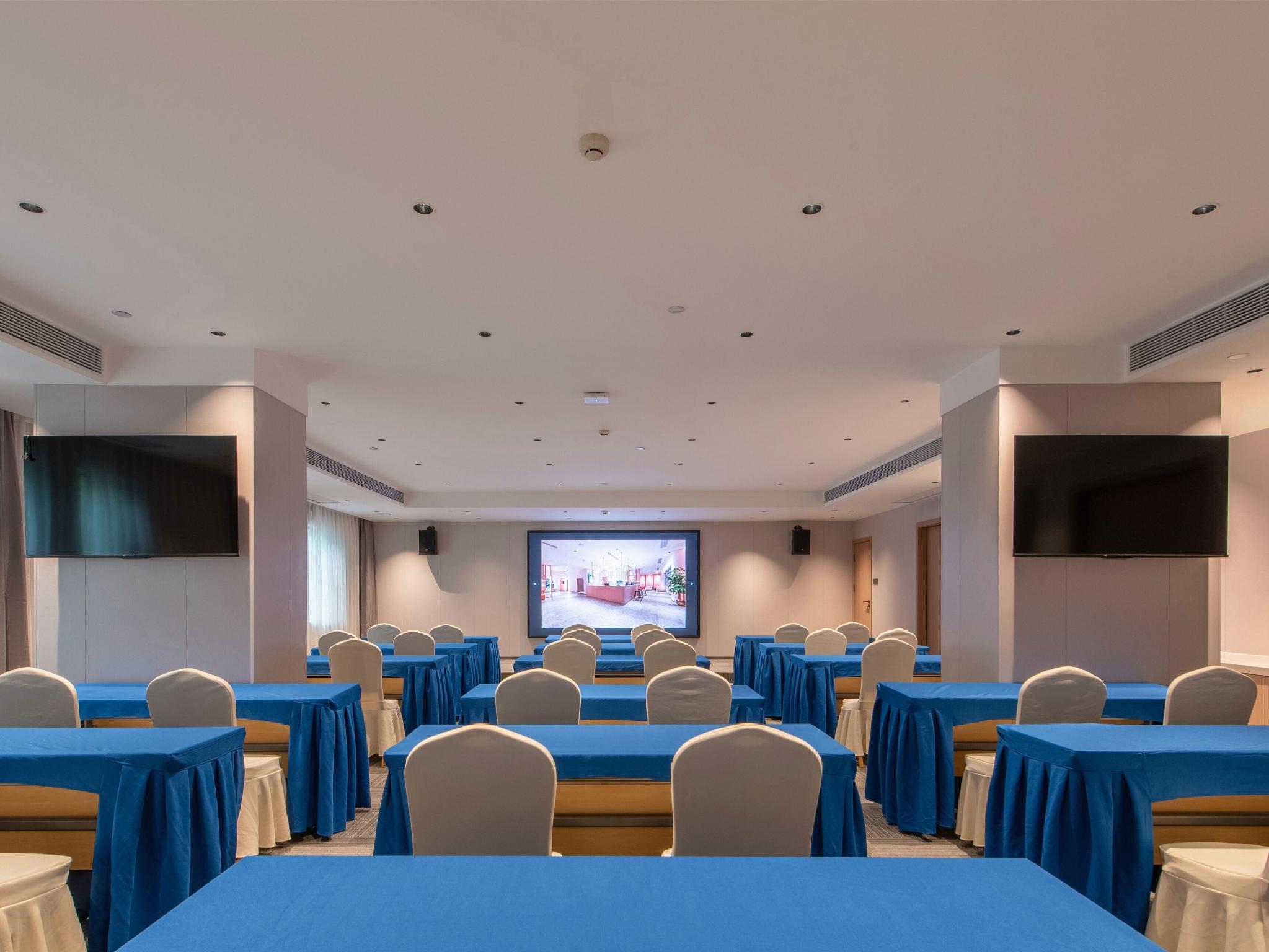 Jinjiang Inn Guangzhou Haizhu Jiangyan Road 54/64