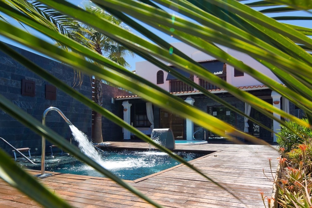 Hotel Boutique Ses Pitreras 44/50