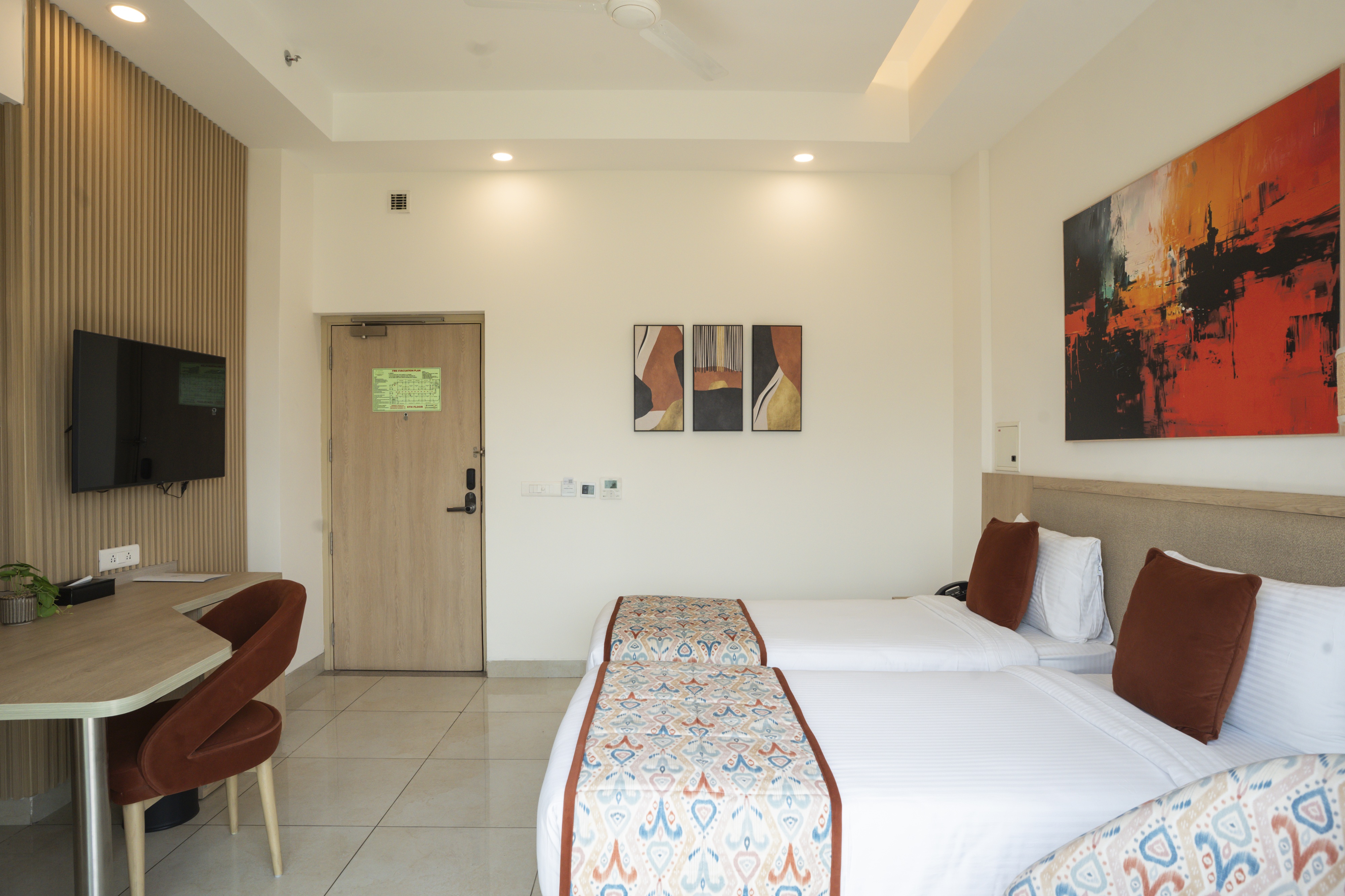 استوديو بسرير كينج، AR Suites KLJ Square 6/10