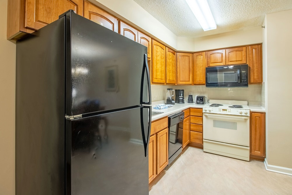 Mountain Villa With Waterpark, Golf, Skiing, Wine Tour Access and More! Massanuttens Shenandoah Vil 38/49