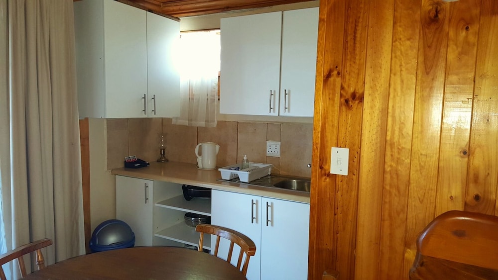 Lakeside Knysna Accomodation 6/42