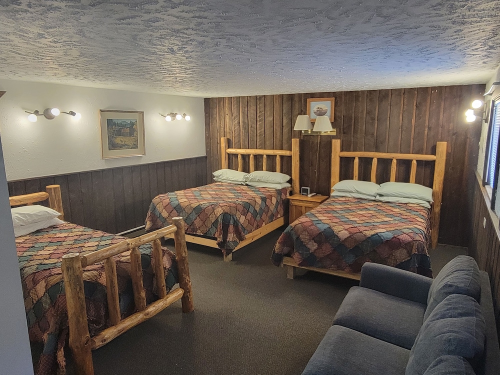 Hulett Motel 20/37