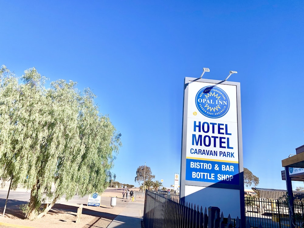 Opal Inn Hotel Motel 4/68