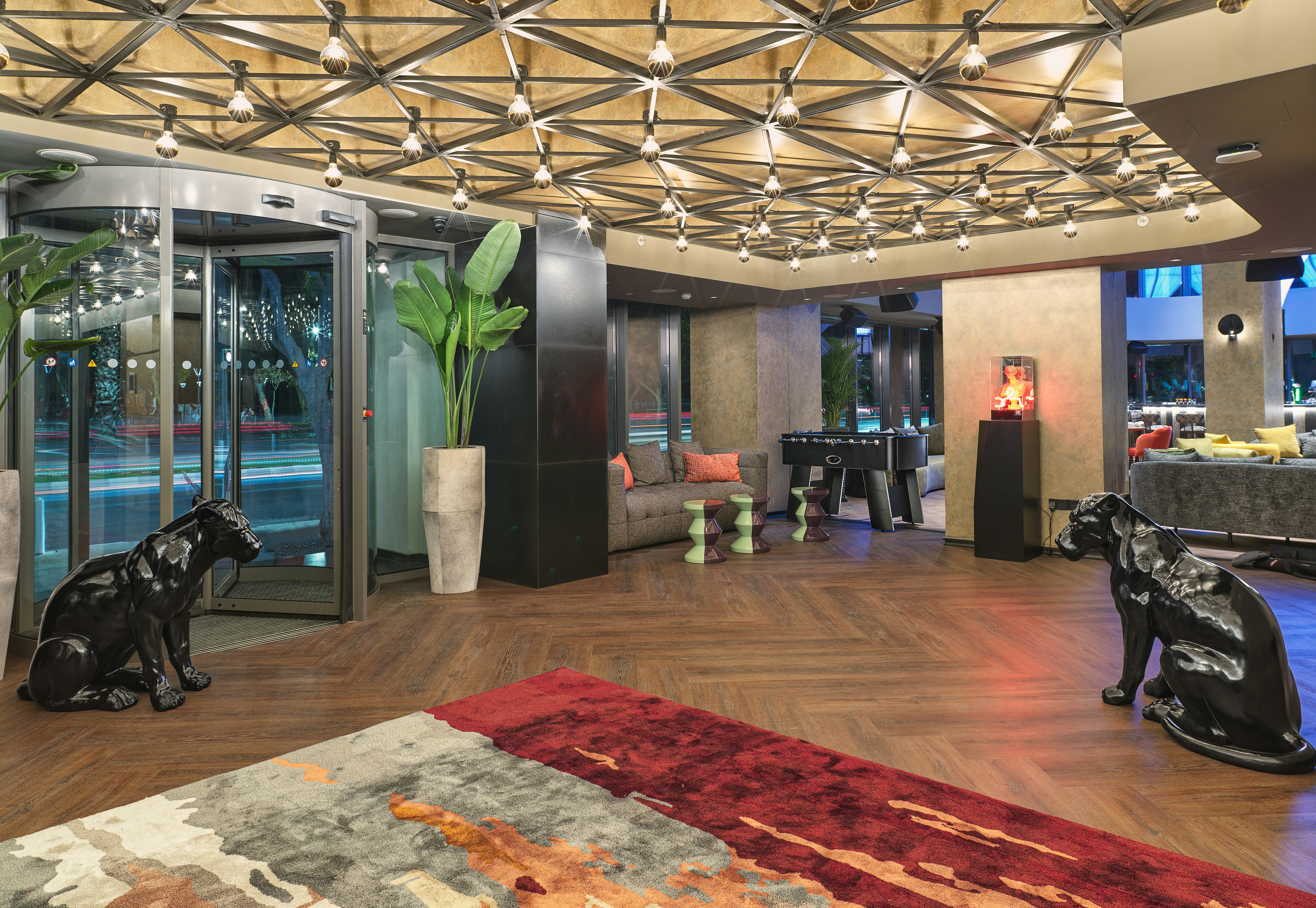 NYX Hotel Limassol 15/17