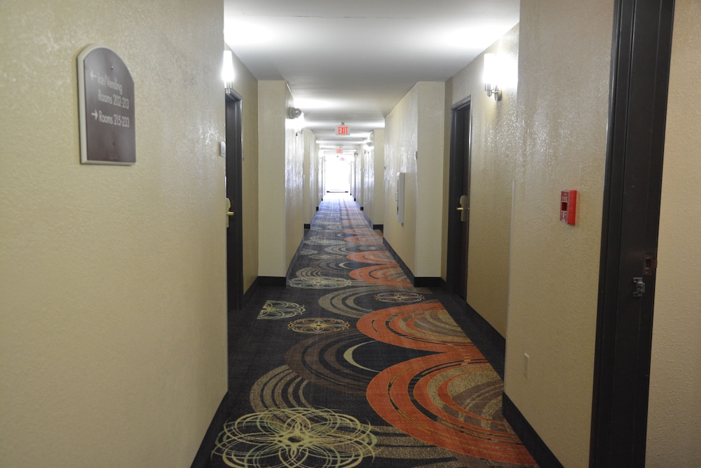 Countryside Inn And Suites 19/40