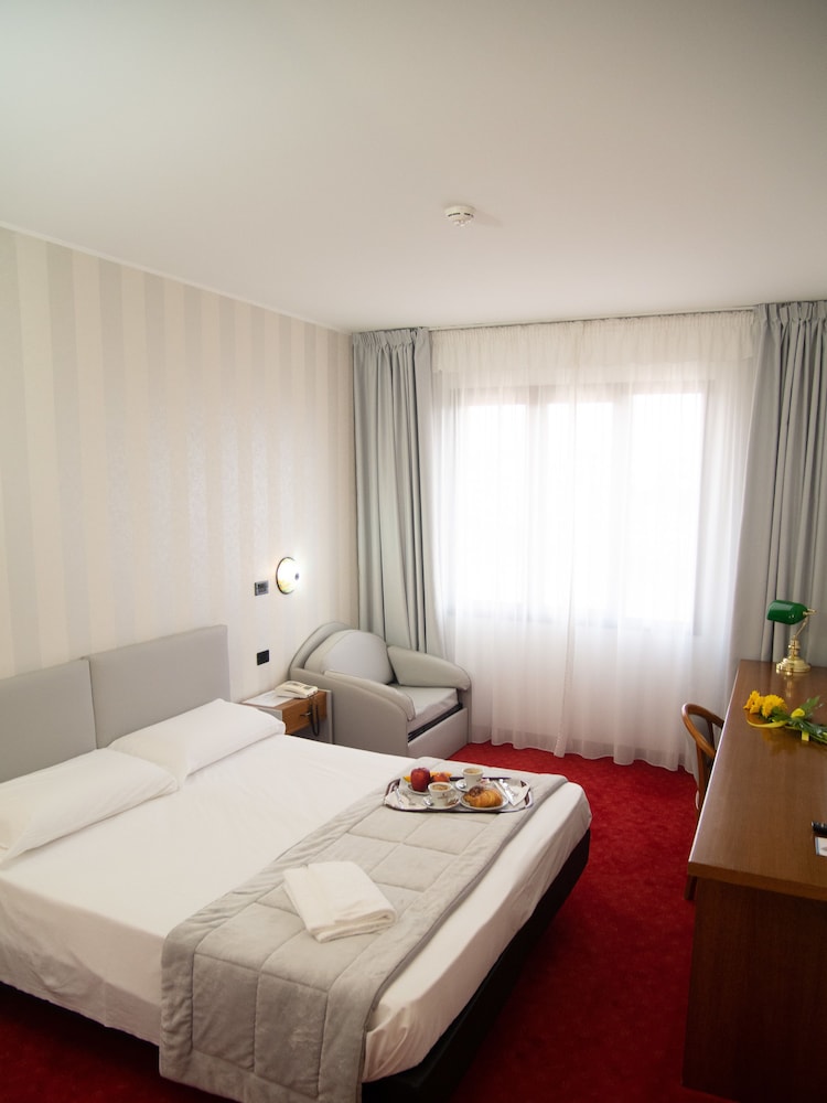 Hotel Tessarin 27/62