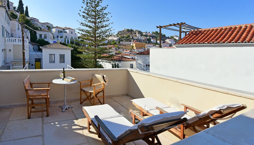 Angelica Boutique Hotel 61/74