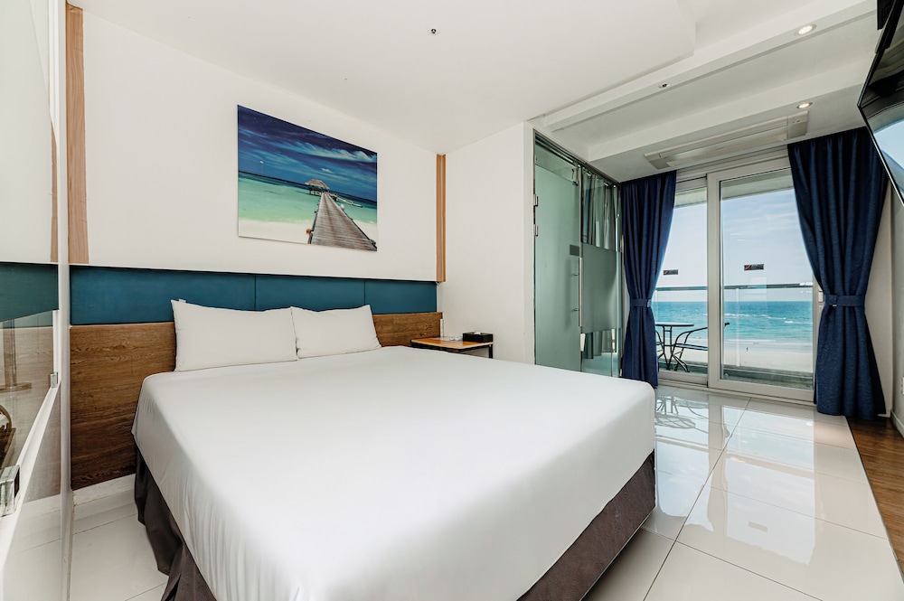 Hamdeok Beach Stay Jeju 26/56