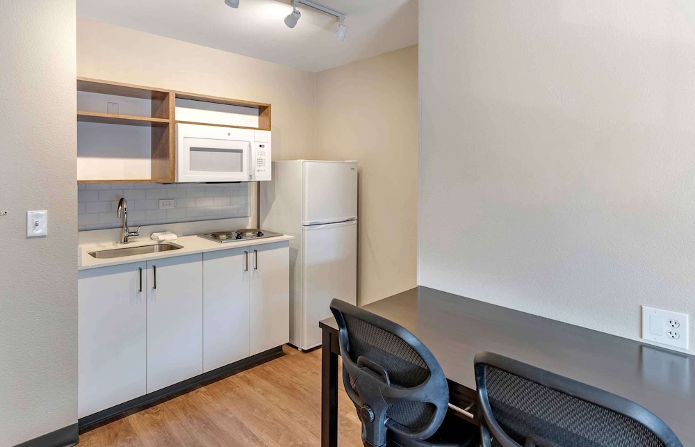 Extended Stay America Premier Suites San Jose Airport 35/43