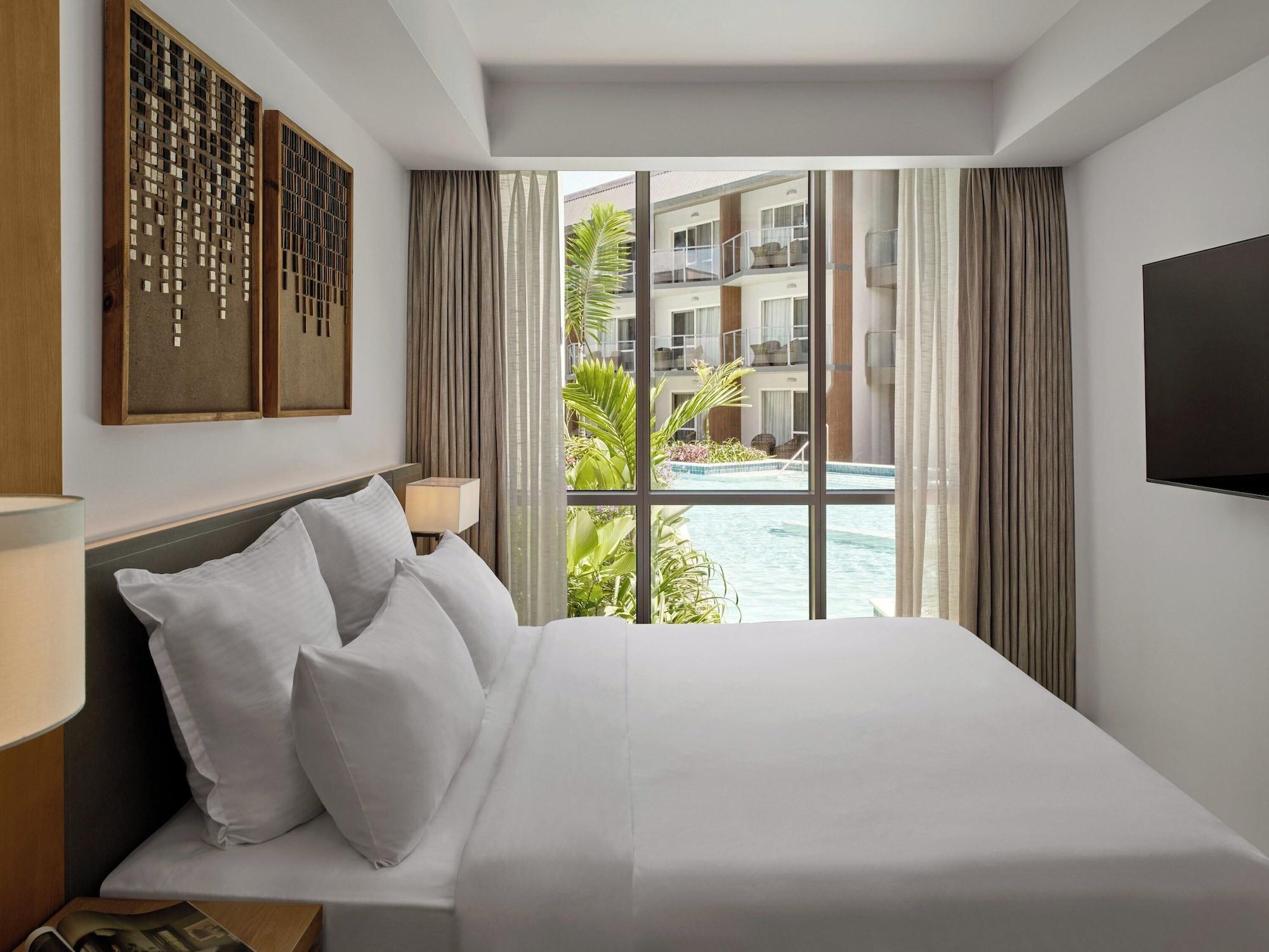 Suite, Multiple Beds, Pool Access