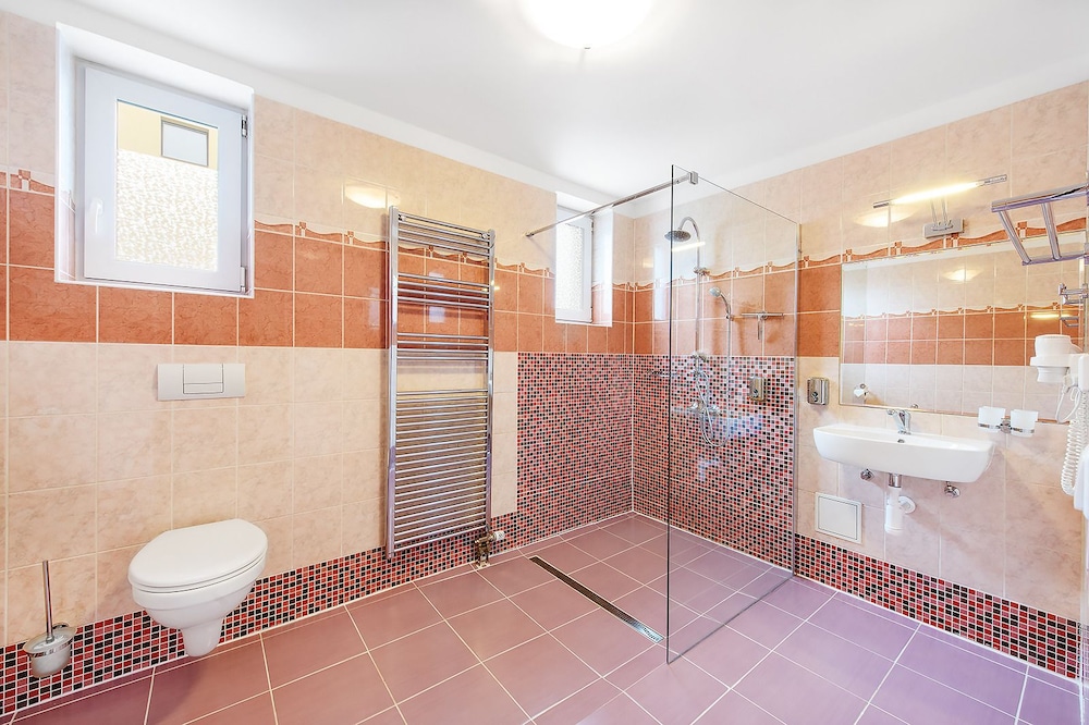 Hotel Marie Luisa 27/38