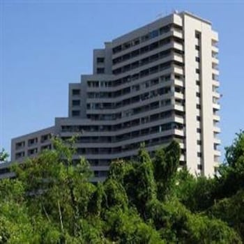 Angket Hip Residence 9/50