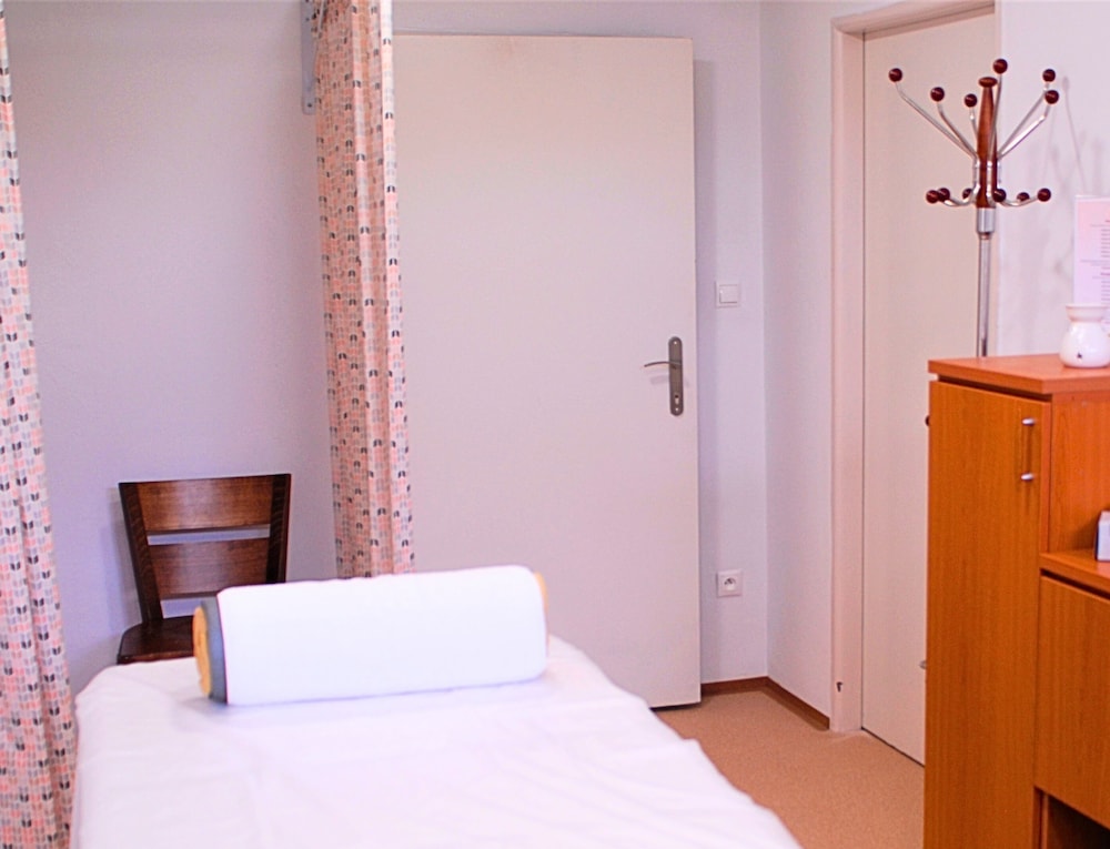 Hotel Podhradie 17/50