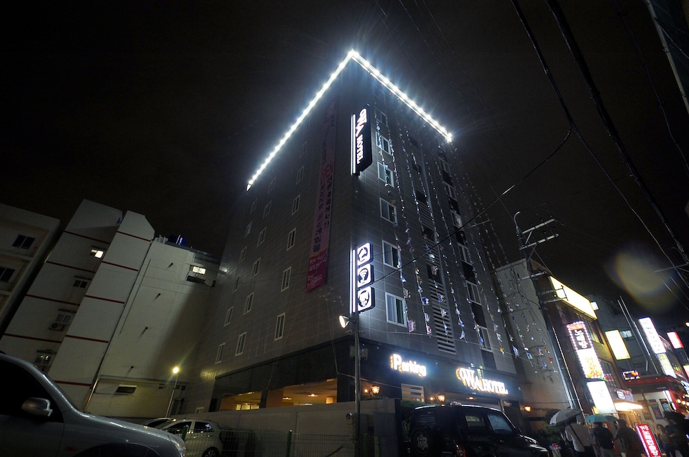 Wa Hotel Nampo 2/64