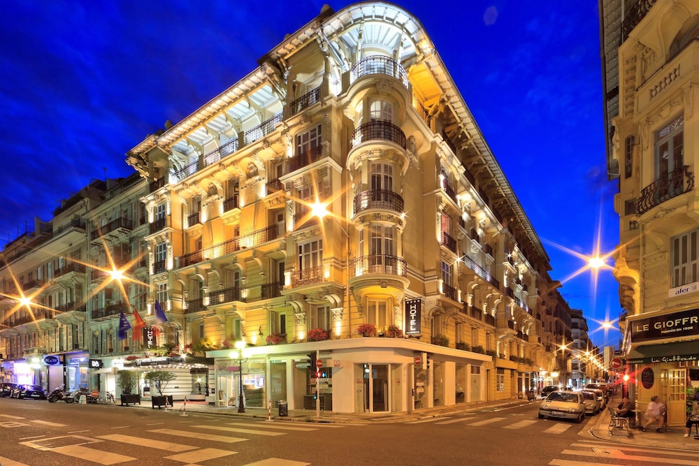 hotel
