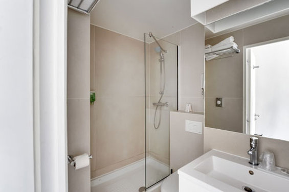 Hotel Brady Gare de L Est 42/43