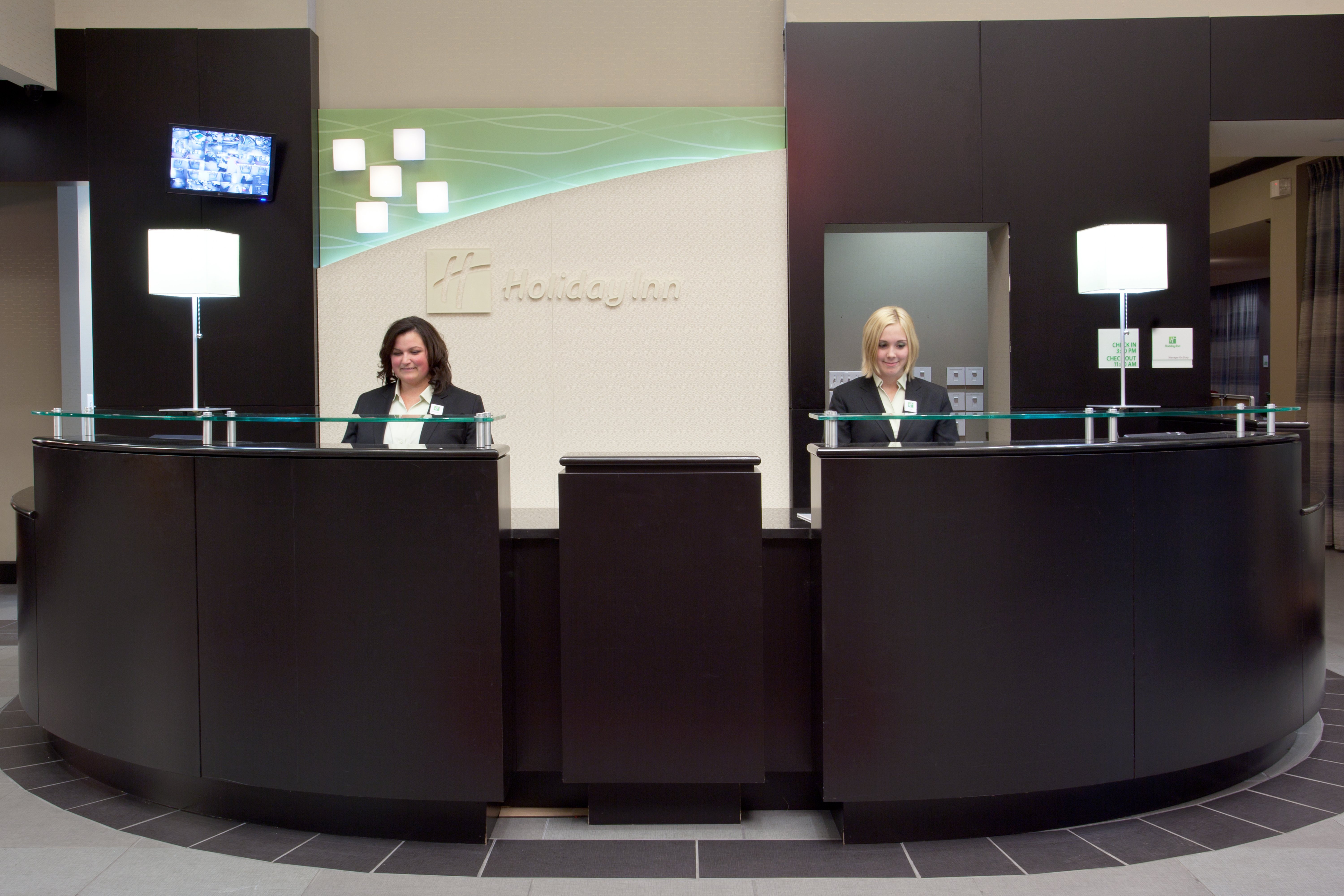 Holiday Inn Columbus - Hilliard 8/50