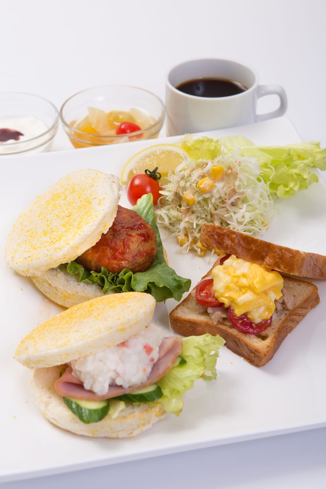 Ariston Inn Kanda Kitakyushu Airport 26/43