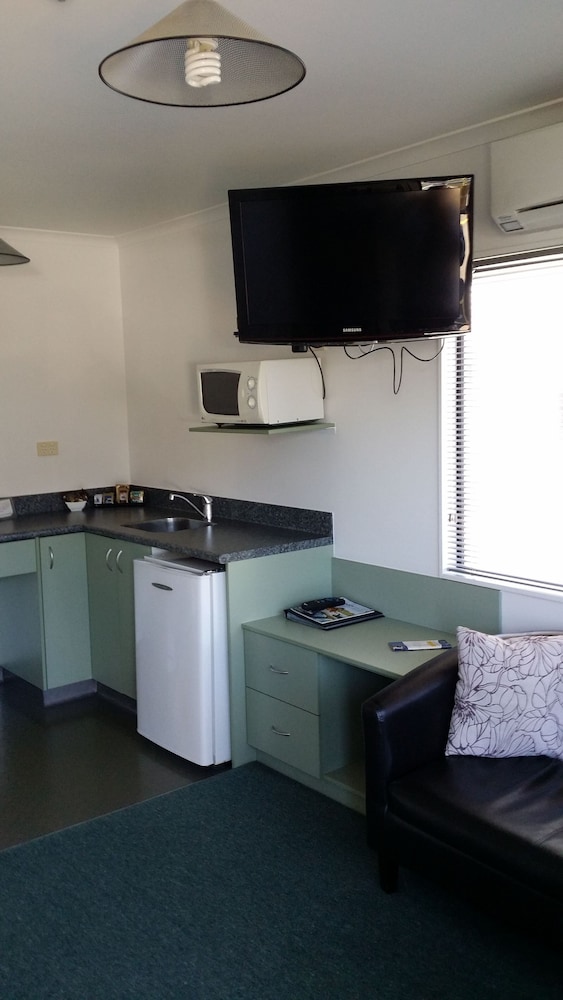 Abode on Courtenay Motor Inn 18/30