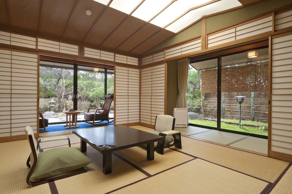 Ryotei Manyou 32/50