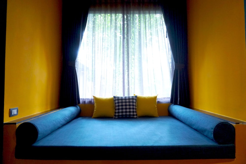 THE SIGNATURE PHUKET RESORT AND RESTAURANT 55/70