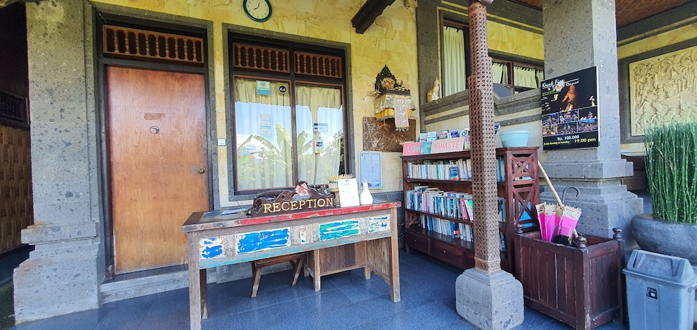 Kunang-Kunang Guesthouse 56/86