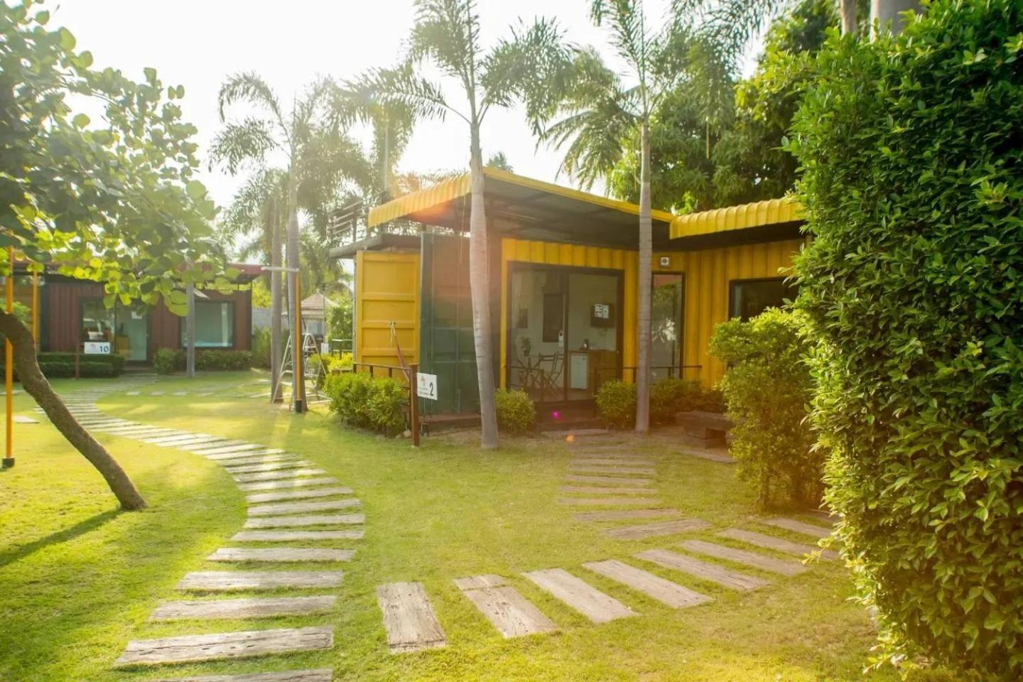 Beach Box At Pran 76/80