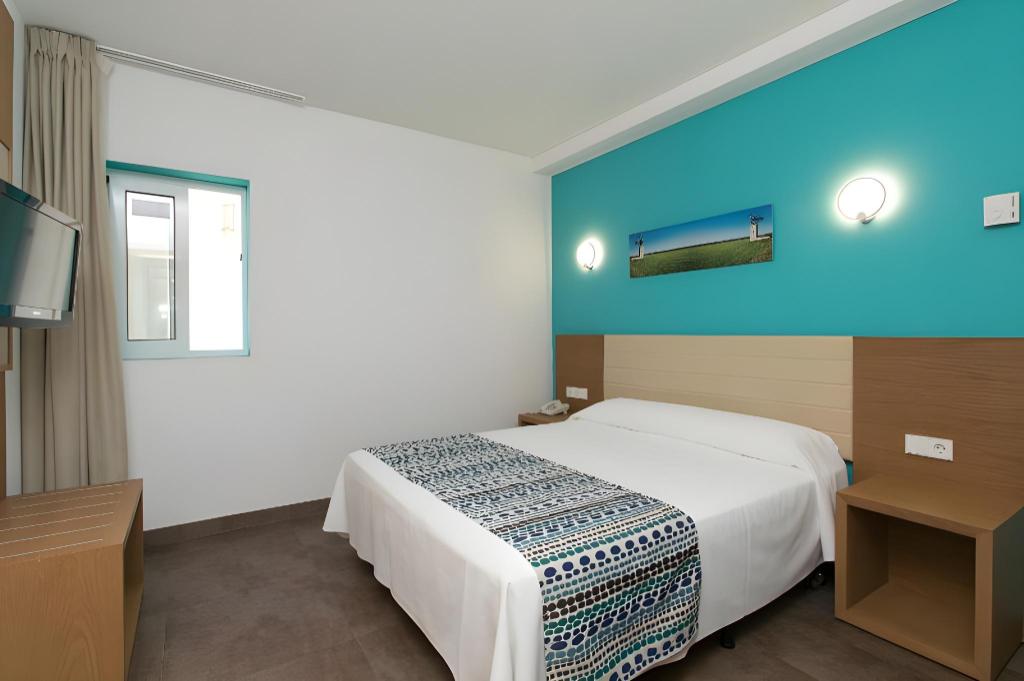 Inner, Twin Beds