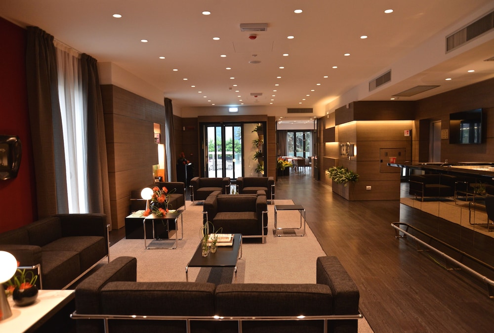 Hotel Forum 42/56