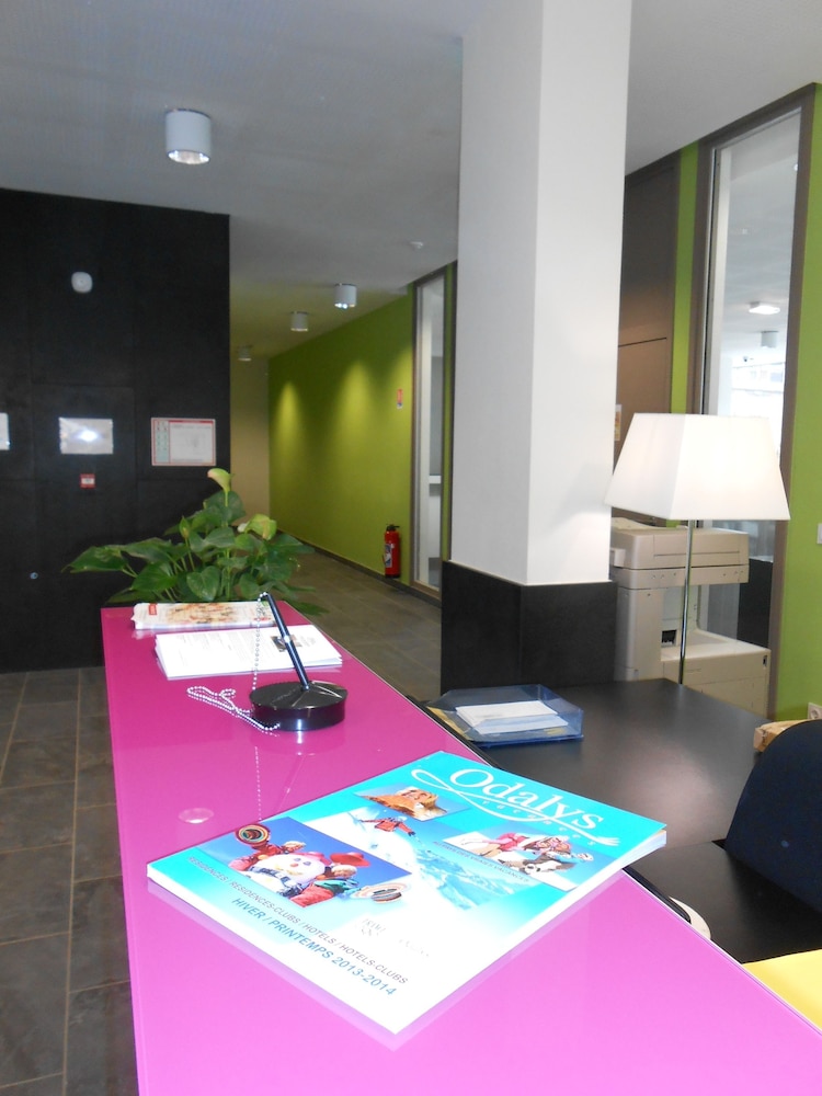 Appart'hotel Odalys City - Lyon Centre Confluence 70/76